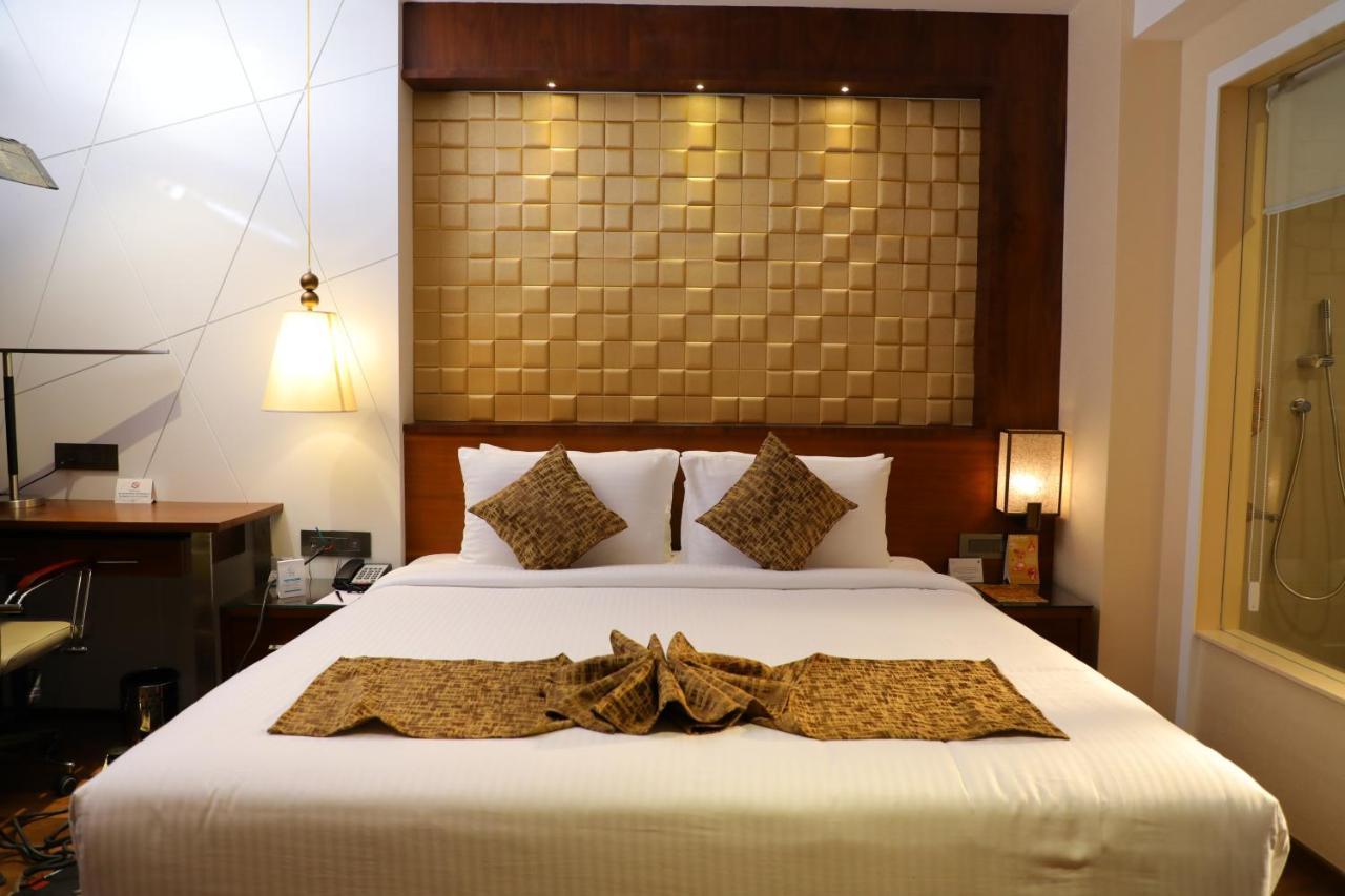 Coral Isle Kochi Exterior foto