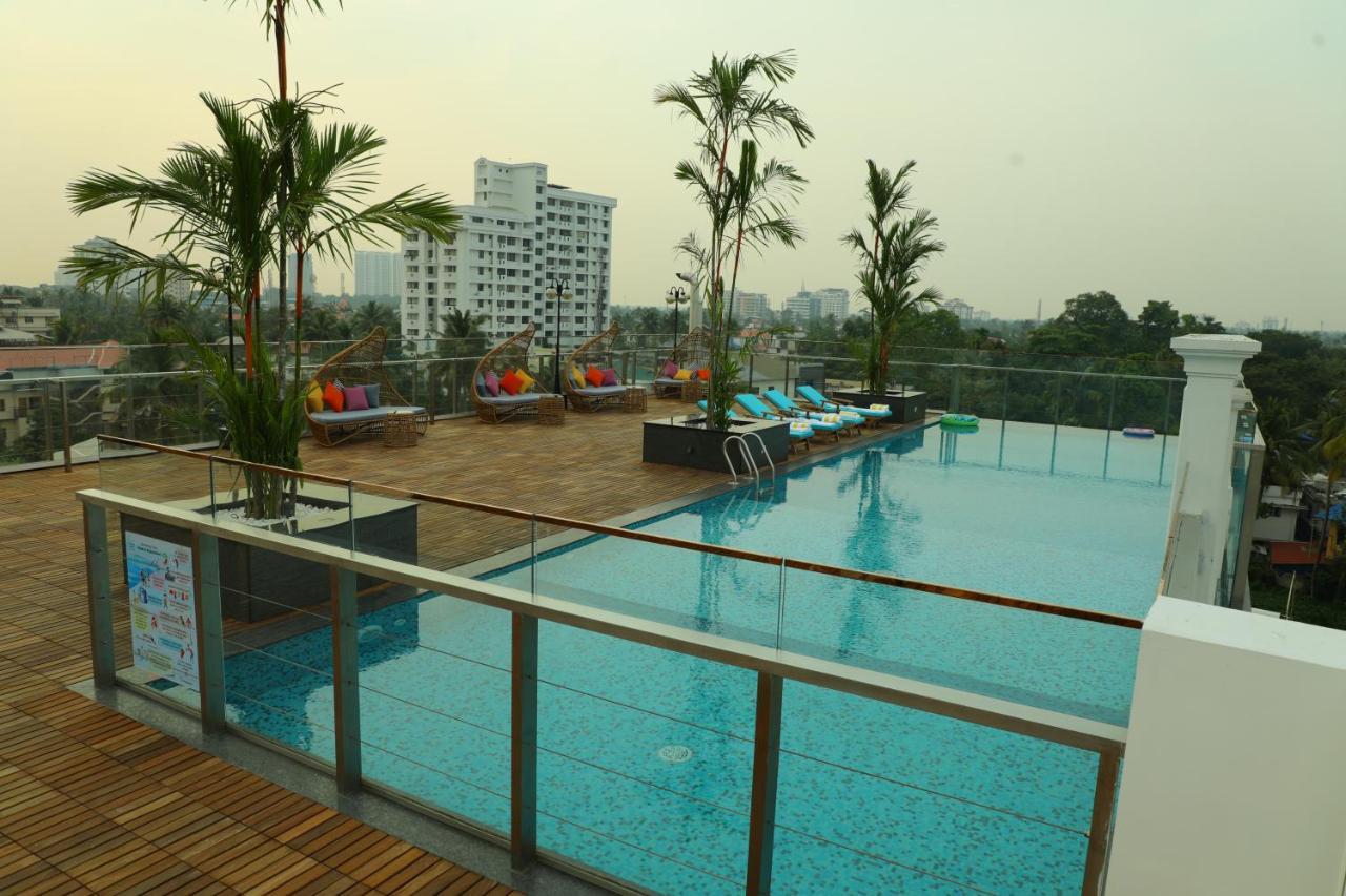 Coral Isle Kochi Exterior foto