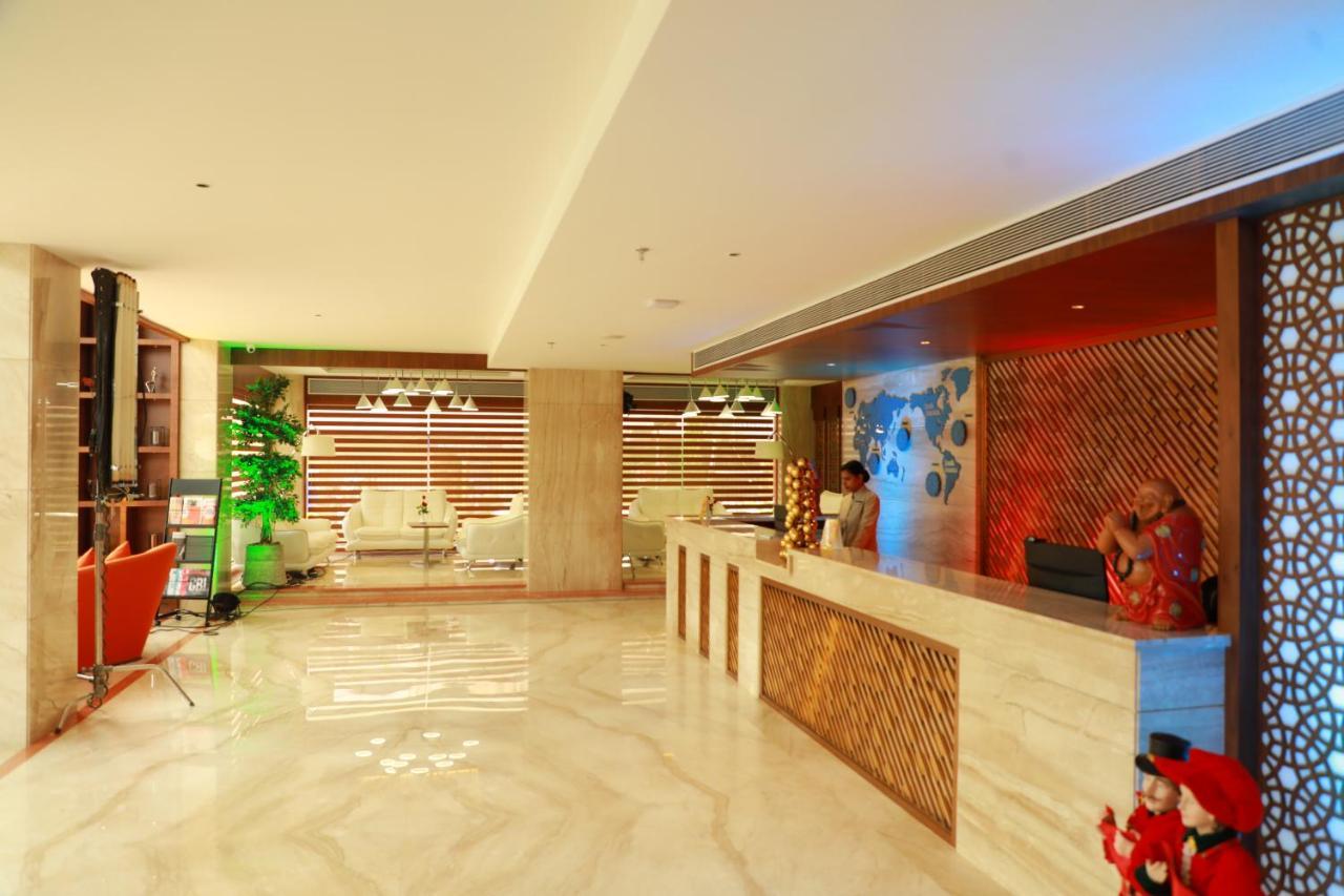 Coral Isle Kochi Exterior foto